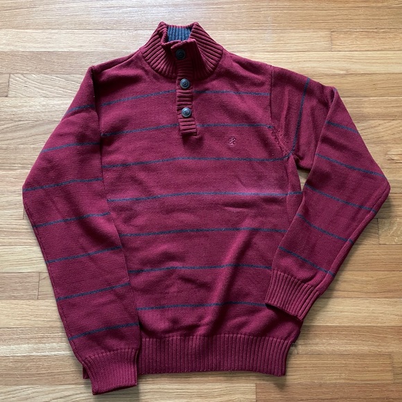 IZOD Men's button long sleeve sweater - Picture 2 of 5